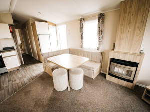 2016 Willerby Peppy 35ft x 12ft - 2 bed for sale at Castle Cove Caravan Park in Abergele North Wales - Dining area