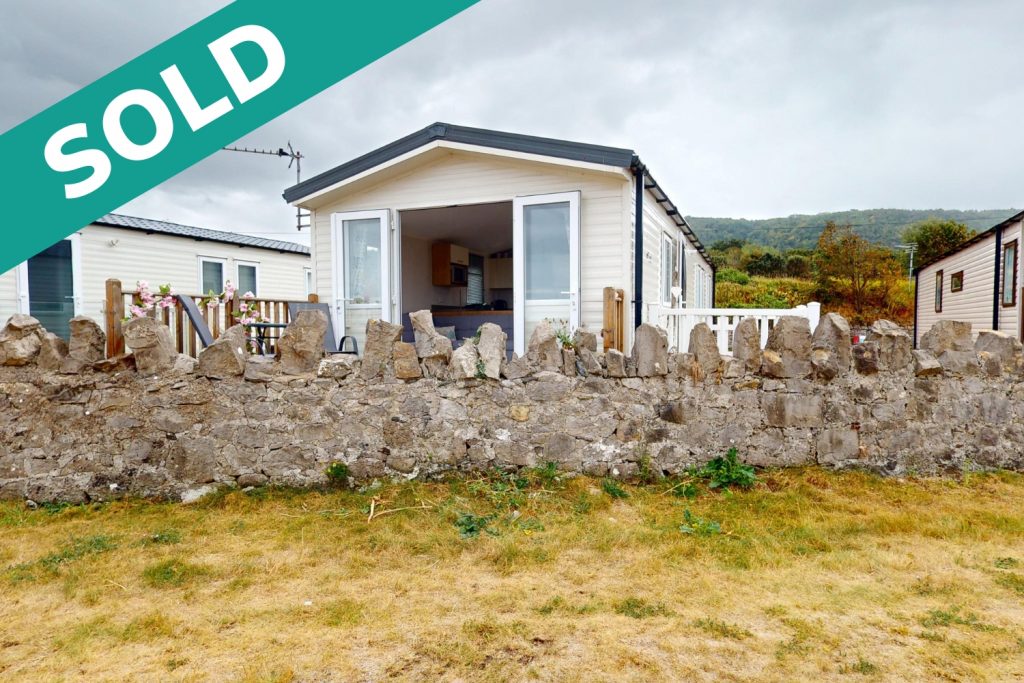 Sold - 2019 Willerby Grasmere 36ft x 12ft - 3 bed for sale at Castle Cove Caravan Park