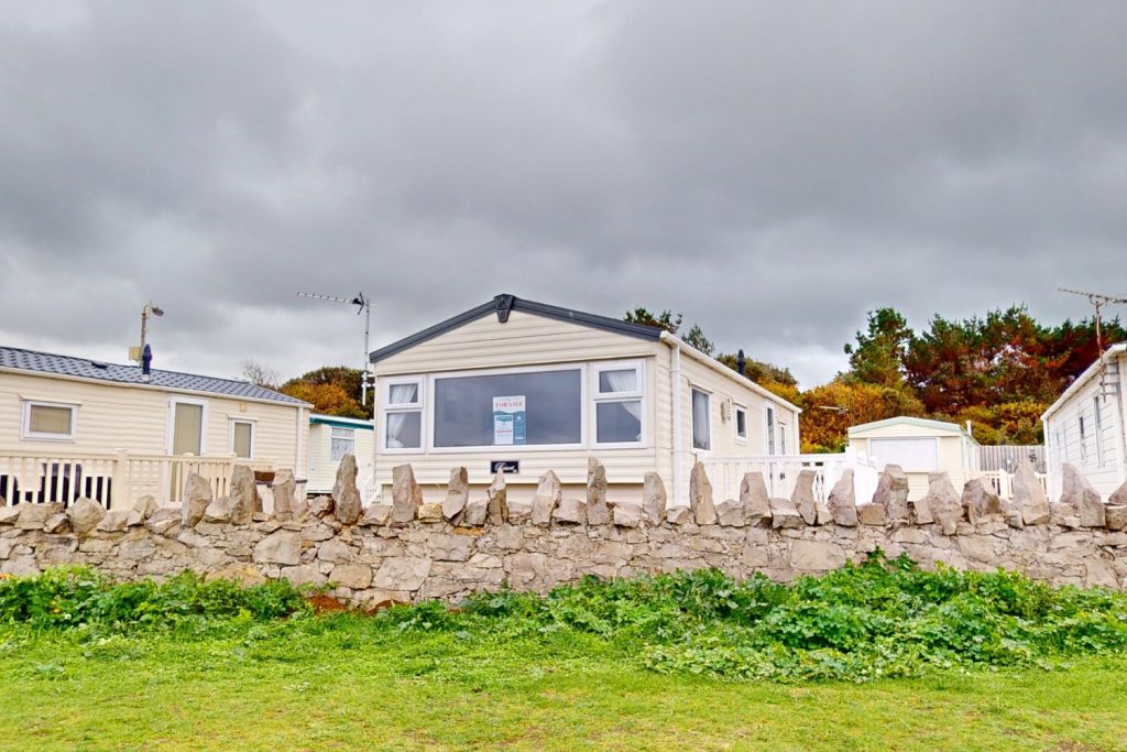 2021 Delta Resort Plus 32ft x 12ft - 2 bed at Castle Cove Caravan Park